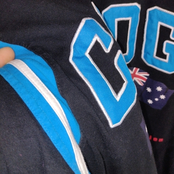 Vintage COOGI World Class Competition Australia Applique Logo Short Sleeve Tee - Picture 4 of 7